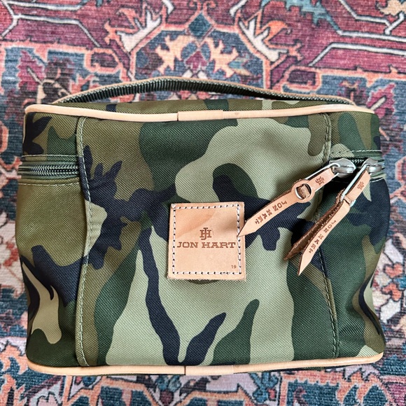 Jon Hart Design Makeup Case - Picture 7 of 7